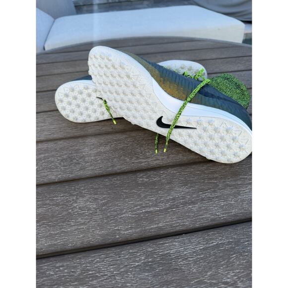 Nike MagistaX Proximo IC 718358-301 Elite US 10.5 Green boots Cleats mens NEW - Picture 6 of 7